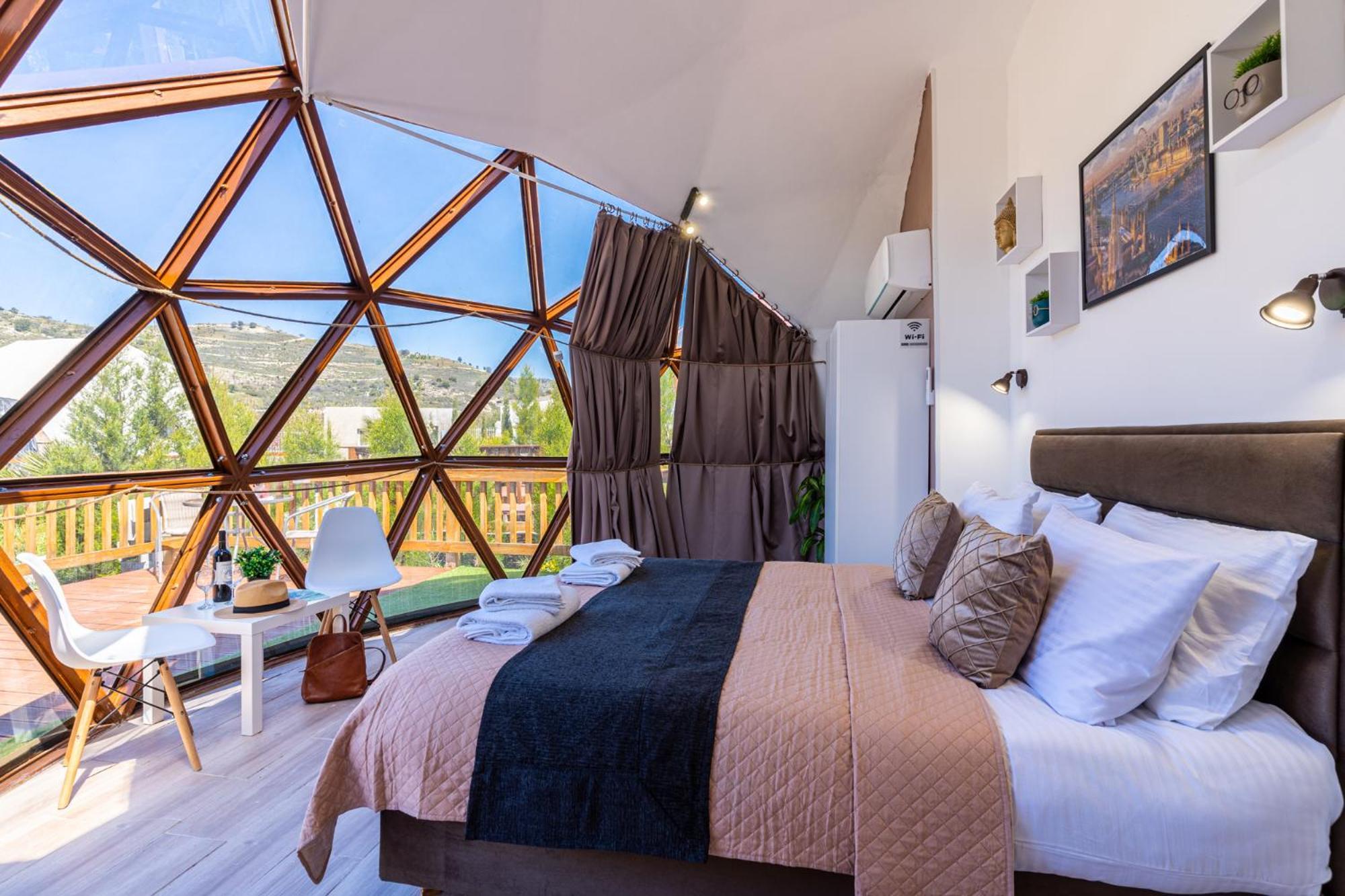 Отель Amazing Cyprus Glamping Domes - Glamping Cyprus Пафос Экстерьер фото