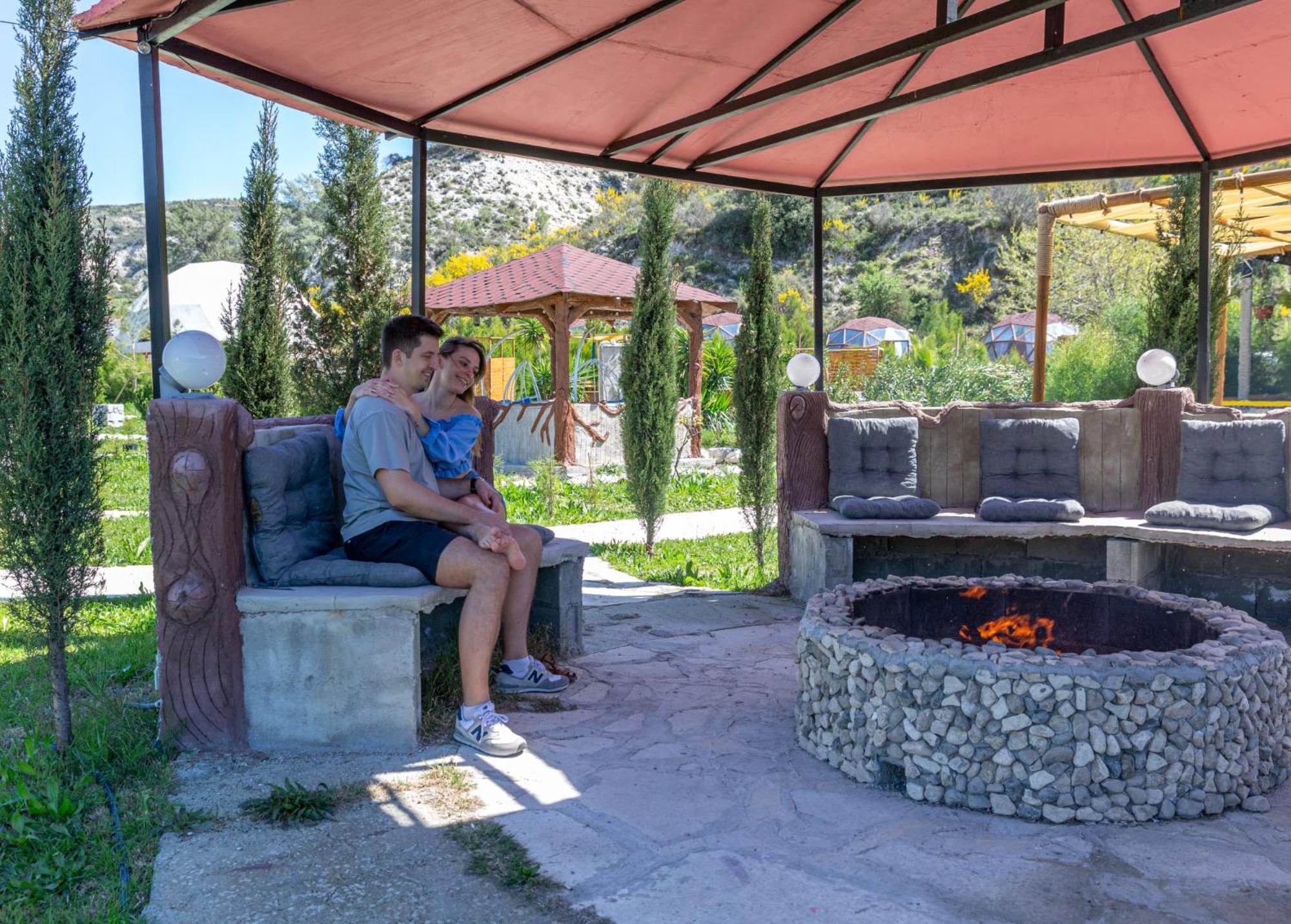 Отель Amazing Cyprus Glamping Domes - Glamping Cyprus Пафос Экстерьер фото